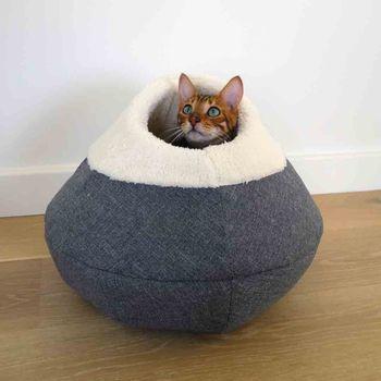 Round Cosy Plush Grey Cat Cave Bed Cat Beds